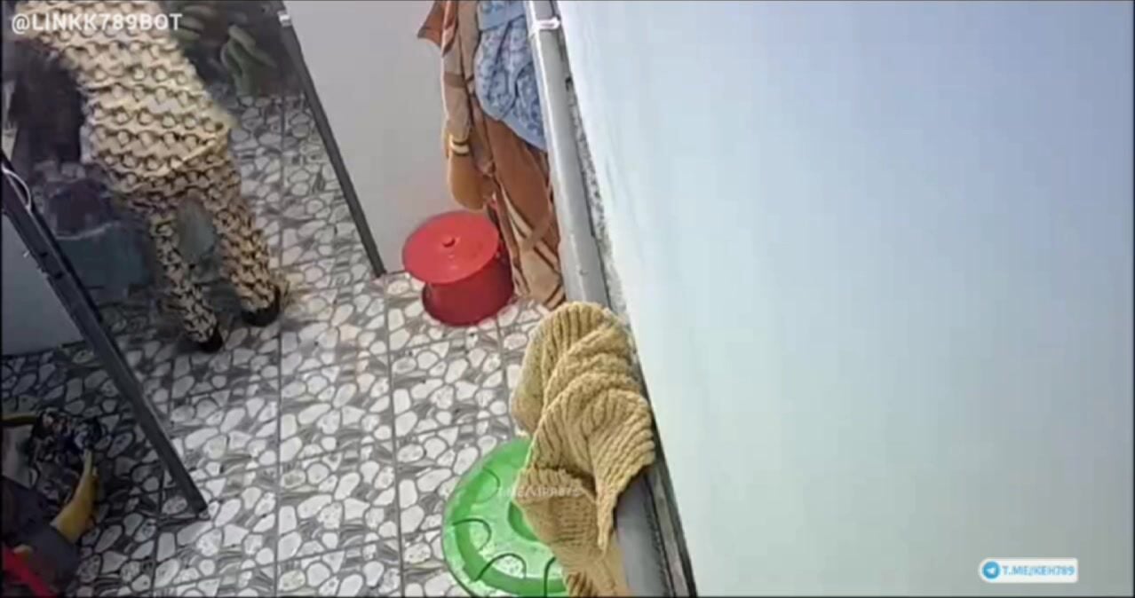 Chị dâu xinh quá mà k có tài liệu gì nên lắp cam trg nhà tắm quay lén chị